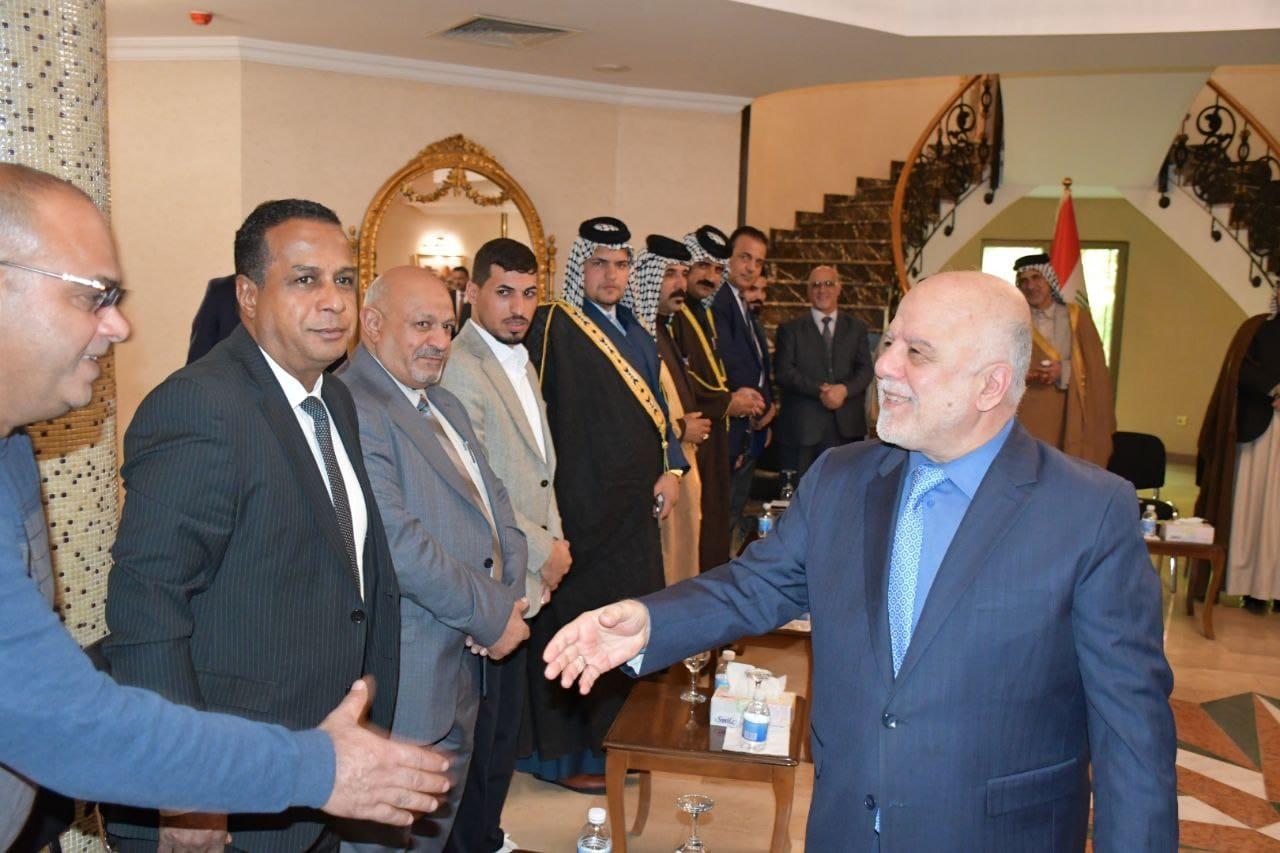 Dr. Haider Al-Abadi receives a prominent delegation from Basra Governorate