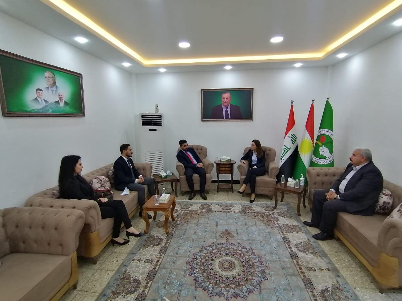 A delegation from Al Nasr Coalition visits the headquarters of the Patriotic Union of Kurdistan