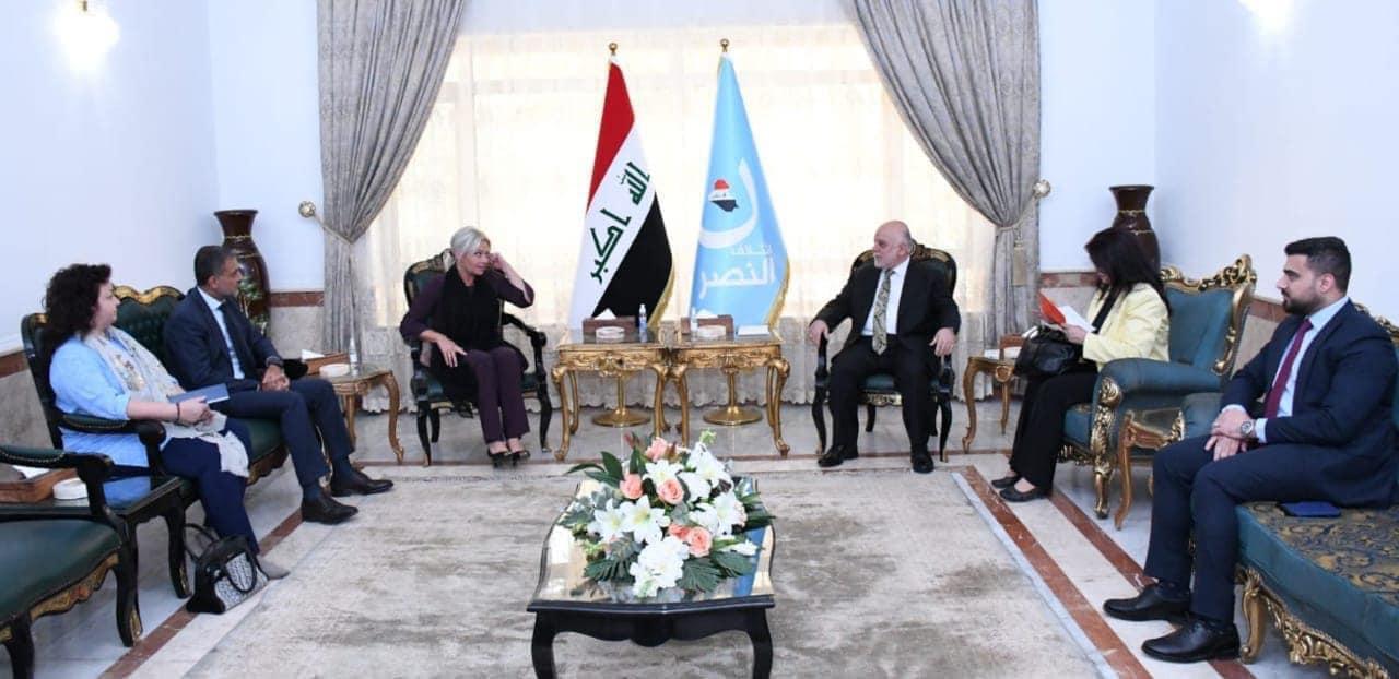 الدكتور العبادي يستقبل رئيس بعثة الأمم المتحدة في العراق السيدة جنين بلاسخارت