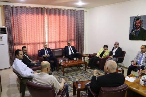 A delegation of the Al Nasr Coalition visits the Palestinian Ambassador to Baghdad and offers condol